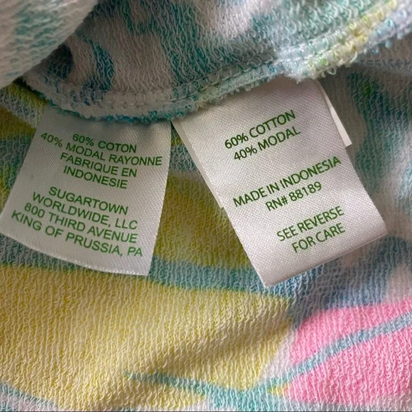 Lilly Pulitzer | Mooring Hoodie Multi "Beach and Bae" Full Zip Hooded Jacket - Picture 7 of 8